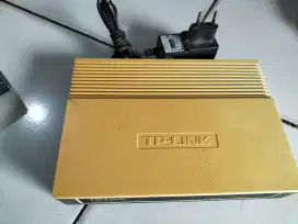 TP-LINK TL-SF1016D 16-port 10/100M