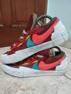 SEPATU NIKE BLAZER LOW SANCAI X RED MULTI
