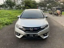 JAZZ RS GK5 1.5 MANUAL 2015 NIK 2014, KM RENDAH SERVICE RECORD