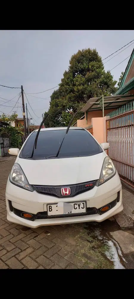 Dijual Honda Jazz RS 2012 matic