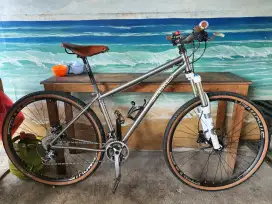 DIJUAL Fullbike LYNSKIE Titanium