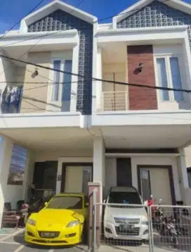 Rumah Scandinavian Style Rungkut Surabaya