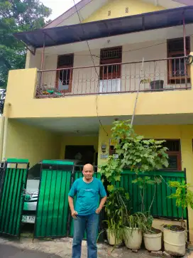 Rumah BU, Cepat BU.ada Kos-kos, lokasi komersil, di Pancoran , Jak-Sel