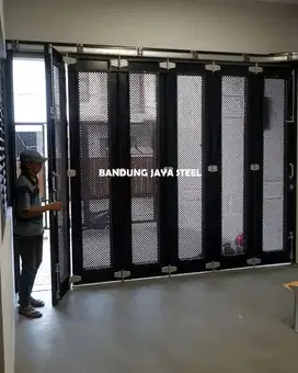 Pintu Besi Ruko / Garasi, pasang baru dan service. bandung jaya steel