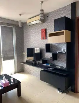 DISEWAKAN APT PALADIAN TOWER G KLP GADING LANTAI TENGAH FURNISH