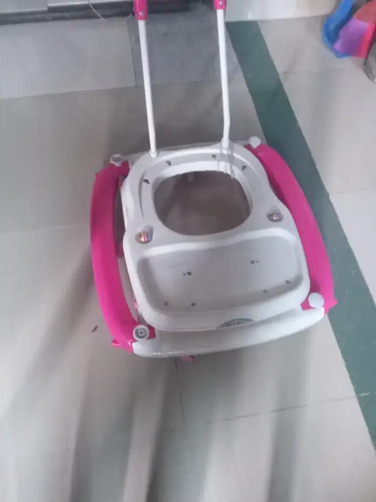 Stroler bayi.kondisi mulus.cikunir .pondok gede