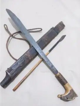 Mandau Tua Hulu Tanduk