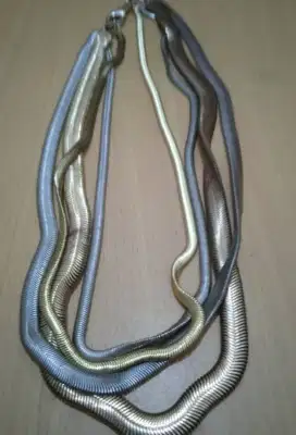 Kalung Wanita Keren