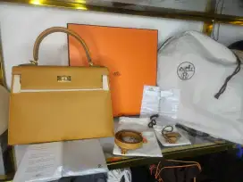 Hermes Kelly k28 Sesame Veau Epsom Leather GHW Stamp D 2019