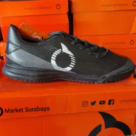 Sepatu Olahraga Futsal ortus magnus in