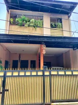 Rumah dijual siap huni selangkah lagi menuju mal Ciputra Citraraya