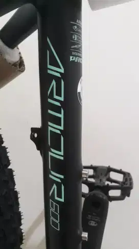 PACIFIC ARMOUR 600 Carbon! Size 19 Wheel 27.5