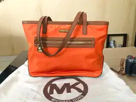 Tas Michael kors