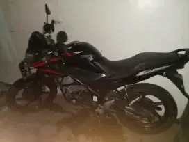 Jl. Honda CB150 R 2014