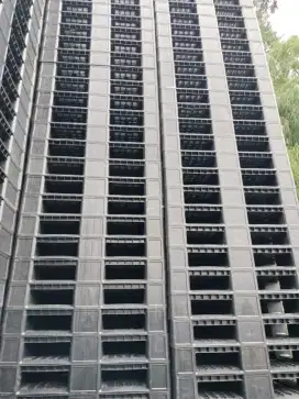 Pallet plastik baru dan second