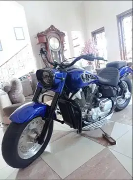 Custom Ala Fatboy Blue, Honda VTX 1300 cc Full Paper dan Yamaha XSR