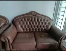 Dijual Sofa kulit 2 dudukan dan 3 dudukan