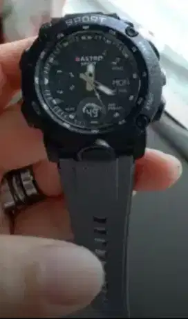 Jam tangan pria wanita