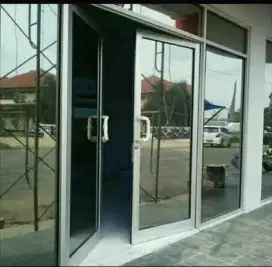 kaca film one way