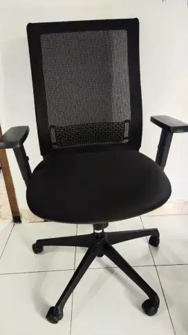 KURSI KERJA KANTOR Benithem