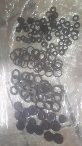 Se paket karet2 utk mesin motor brg baru hrg murah cpt Se lg ada nih