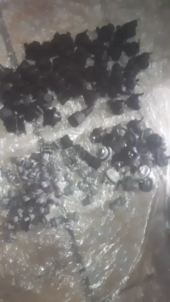 Se paket karet2 khusus mesin motor brg baru hrg murah se lg ada cpt