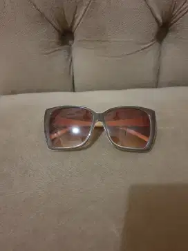 Mulus .authentic kacamata wanita .sunglasses prada