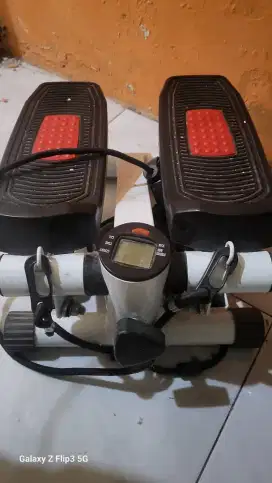 Mini stepper olahraga