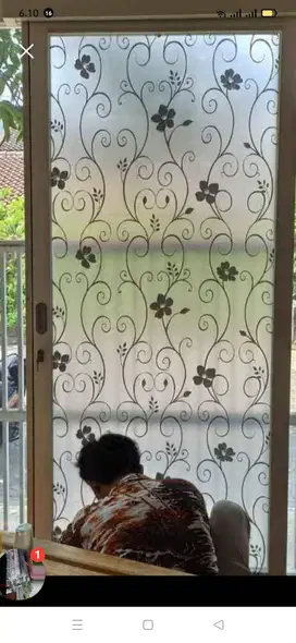 STIKER KACA UNTUK JENDELA MOTIF MURAH