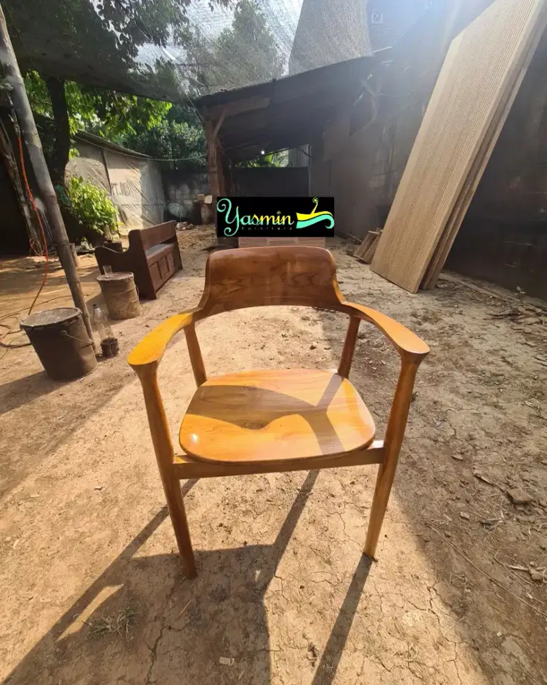 Kursi Hiroshima