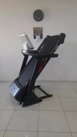 Alat fitness treadmill elektrik tipe 126 kokoh