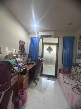 Jual rumah surabaya barat