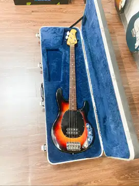 Ernieball Musicman Stingray Th 1997 Made in USA