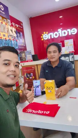 Smartphone sosialita Realme C65 256gb paling top 2024