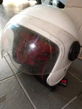 Helm Honda Scoopy  putih