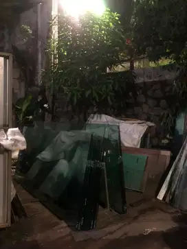 Jual beli Kaca Bekas