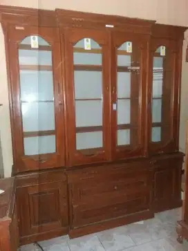 Lemari bufet jati 4 pintu bsr+2pintu kcil+2 laci