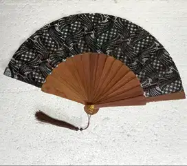 kipas kayu souvenir