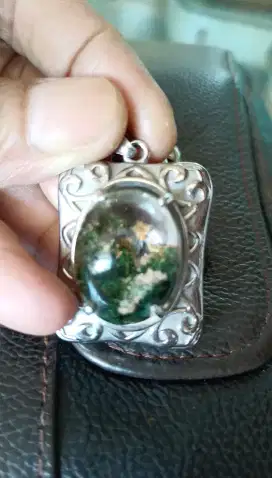 Batu Permata Phantom Quartz