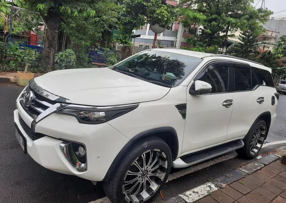 Toyota Fortuner Nik 2019 Diesel
