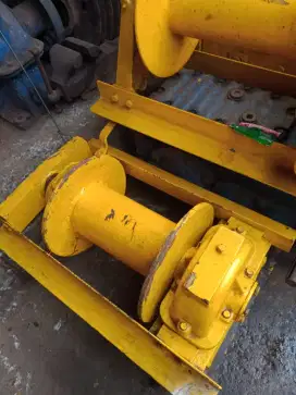 Winch pto truck