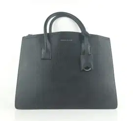 CHARLES & KEITH