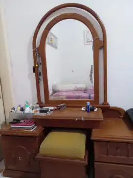 1.set meja rias kayu jati