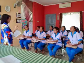 Loker tanpa biaya langsung kerja B: Baby Sitter ART dan Perawat Lansia