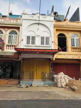Ruko 2,5 LT Kota wisata Cibubur