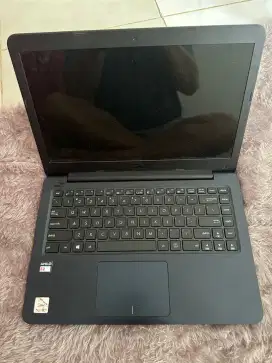 Laptop asus.kondisi mulus
