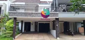 Dijual cepat rumah cantik di perumahan Raffles hills Cibubur