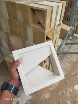 Loster beton minimalis