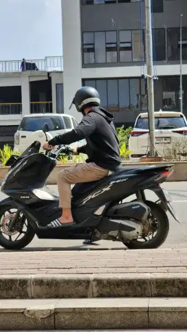 PCX 2022 CBS 160 LOW KM 3RB