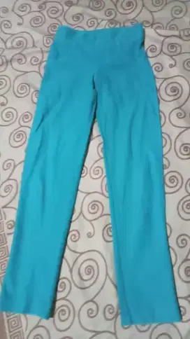 Celana leging bahan semi jeans second